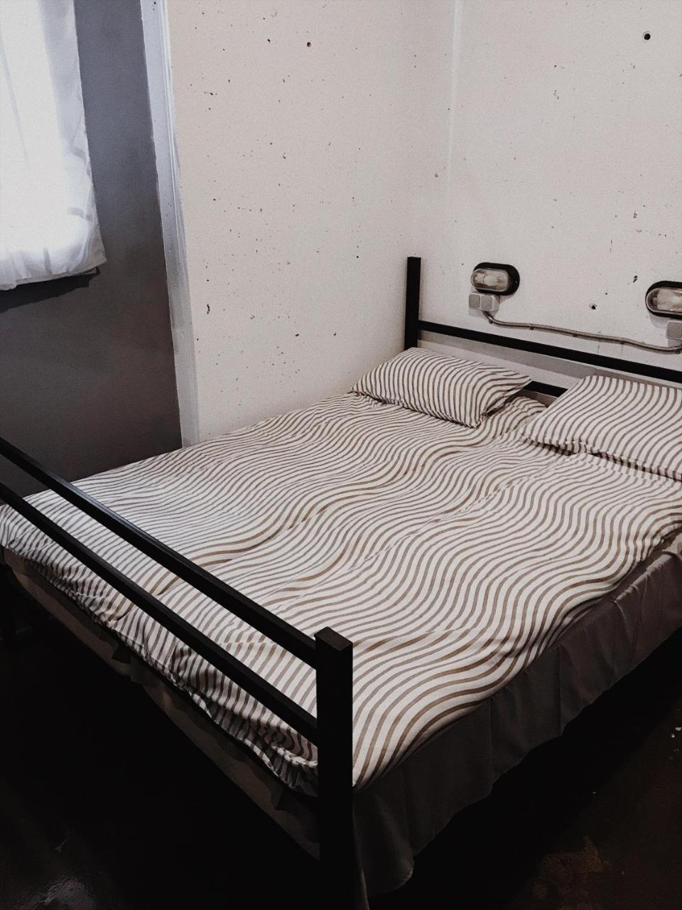 Hostel Alcatraz Київ Екстер'єр фото
