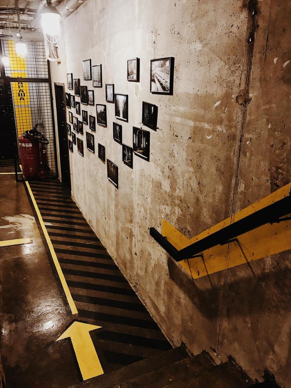 Hostel Alcatraz Київ Екстер'єр фото
